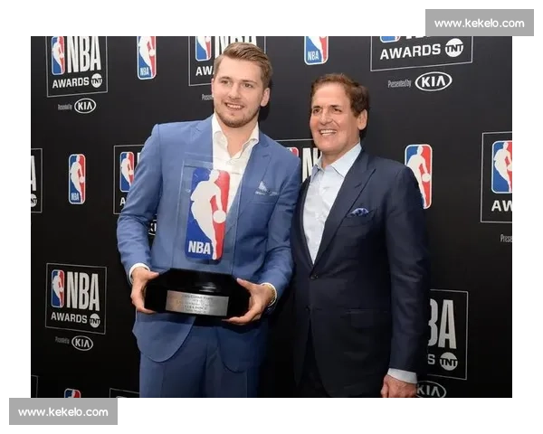 百亿易主后,东契奇盼联手新老板再铸紫金辉煌 百亿易主后,东契奇盼联手新老板再铸紫金辉煌